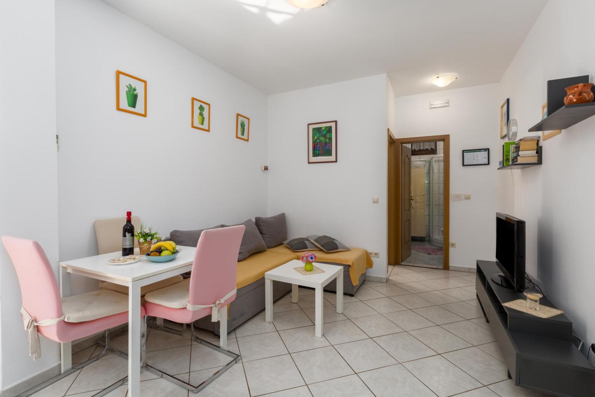 Apartment With A Parking Space - 2216 *